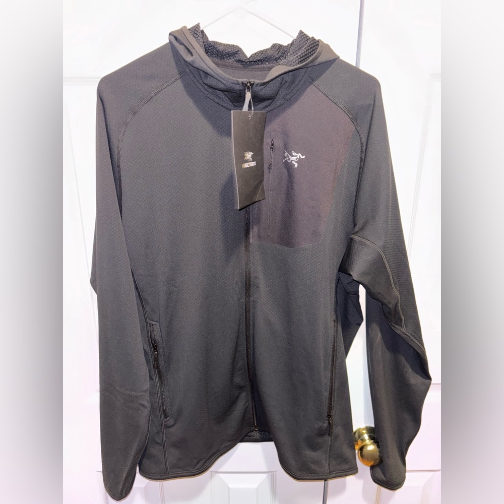 Arc'teryx Men's Delta Hoody